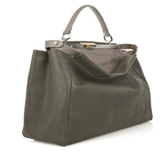 borsa fendi peekaboo