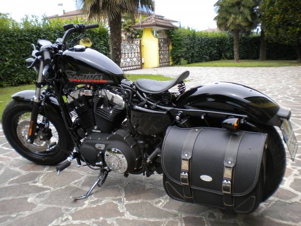 borsa laterale sportster