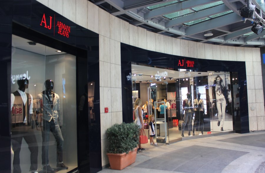 armani jeans outlet