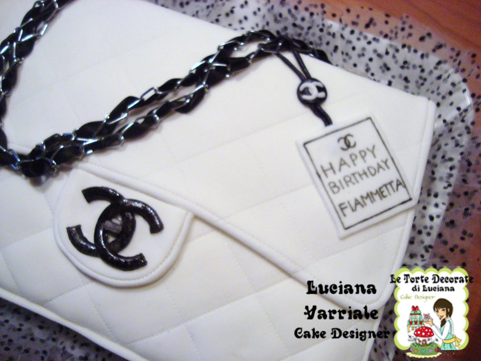 torta borsa chanel